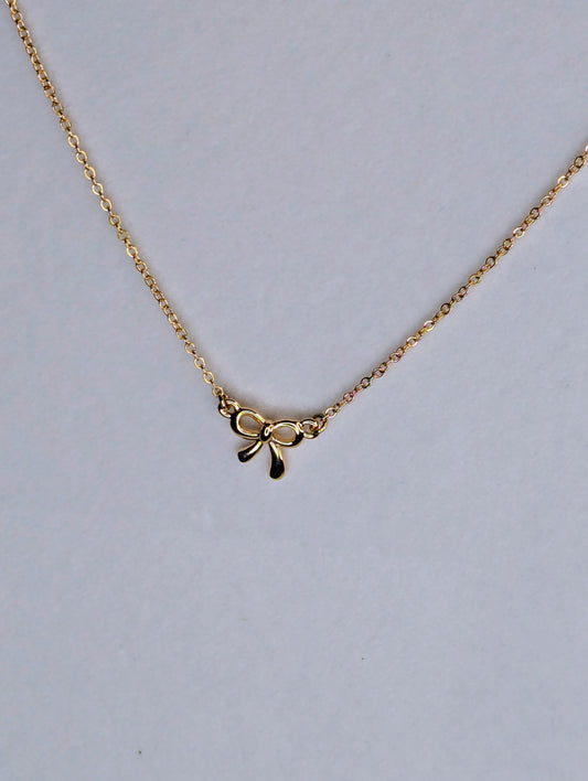 Bow Necklace